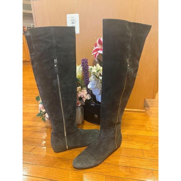 STUART WEITZMAN GRAY SUDED OTK KNEE HIGH BOOT 11M (1400